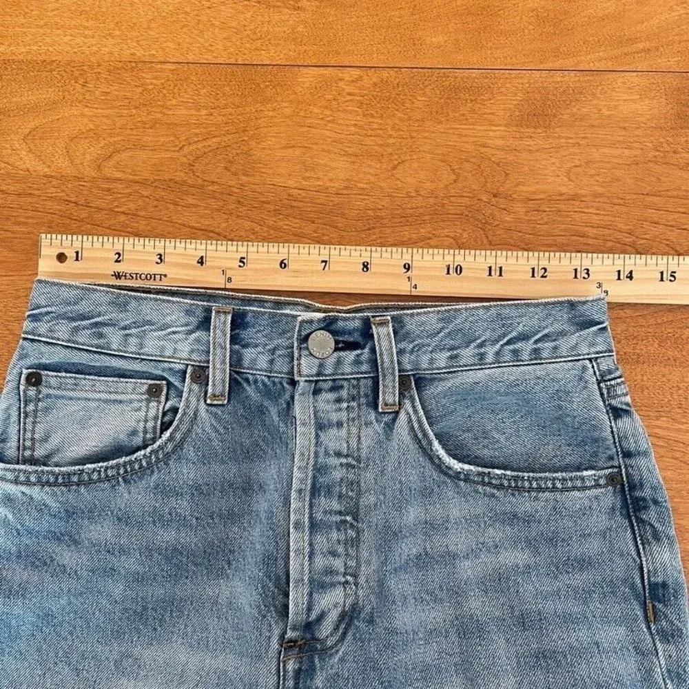 Denim Forum Joni High Rise Loose Jeans Light Wash Knee Holes Distressed - Picture 6 of 12